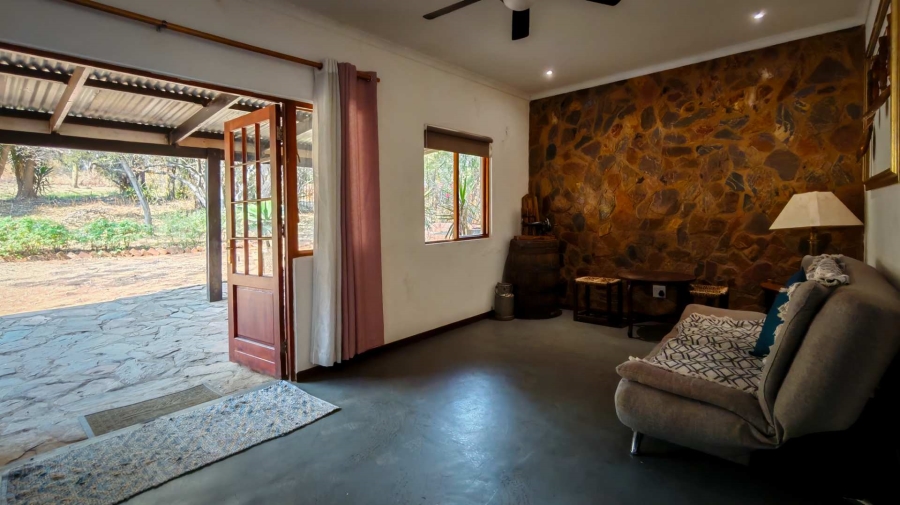 10 Bedroom Property for Sale in Hartbeespoort Rural North West
